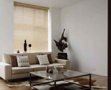 Wellingborough blinds Maple