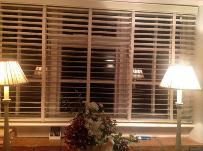 Venetians - wood, faux-wood & aluminium 1